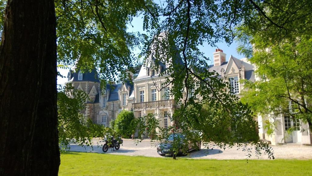 Chateau Du Bois De La Noe Bouaye ภายนอก รูปภาพ