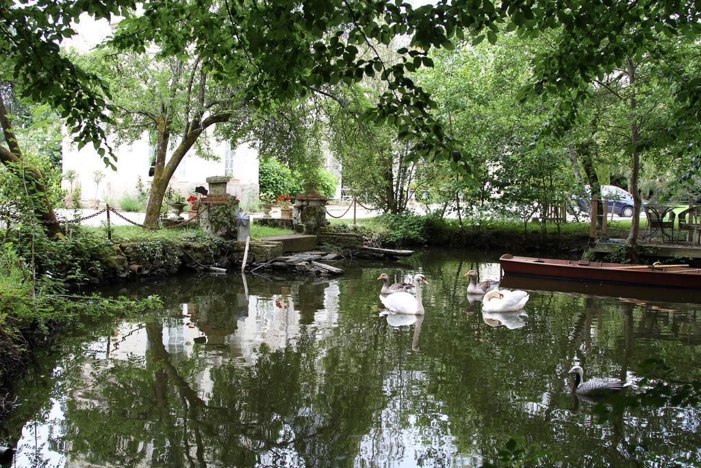 Chateau Du Bois De La Noe Bouaye ภายนอก รูปภาพ