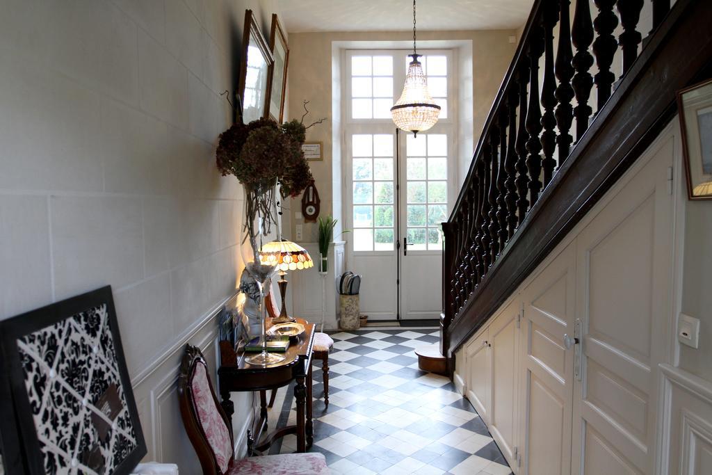 Chateau Du Bois De La Noe Bouaye ภายนอก รูปภาพ
